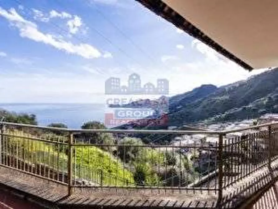 Immagine 3 di Villa in vendita  in Contrada Sillemi a Letojanni