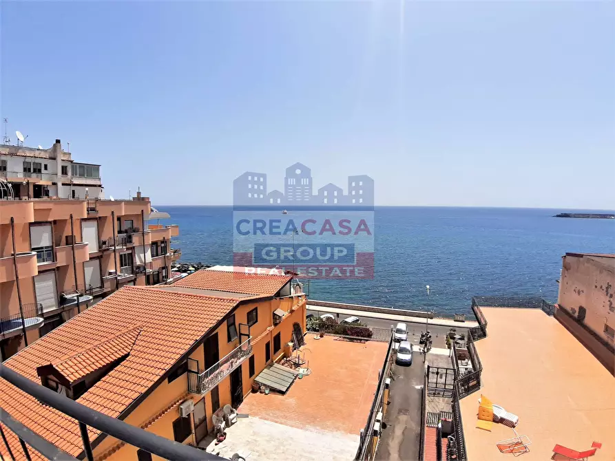 Immagine 31 di Appartamento in vendita  in via Vittorio Emanuele Terzo a Giardini-Naxos