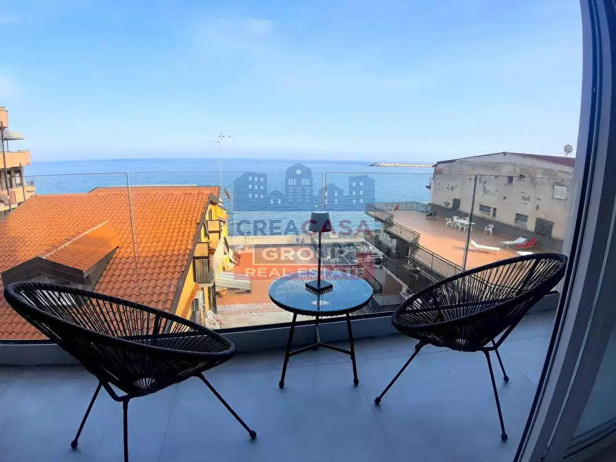 Immagine 23 di Appartamento in vendita  in via Vittorio Emanuele Terzo a Giardini-Naxos