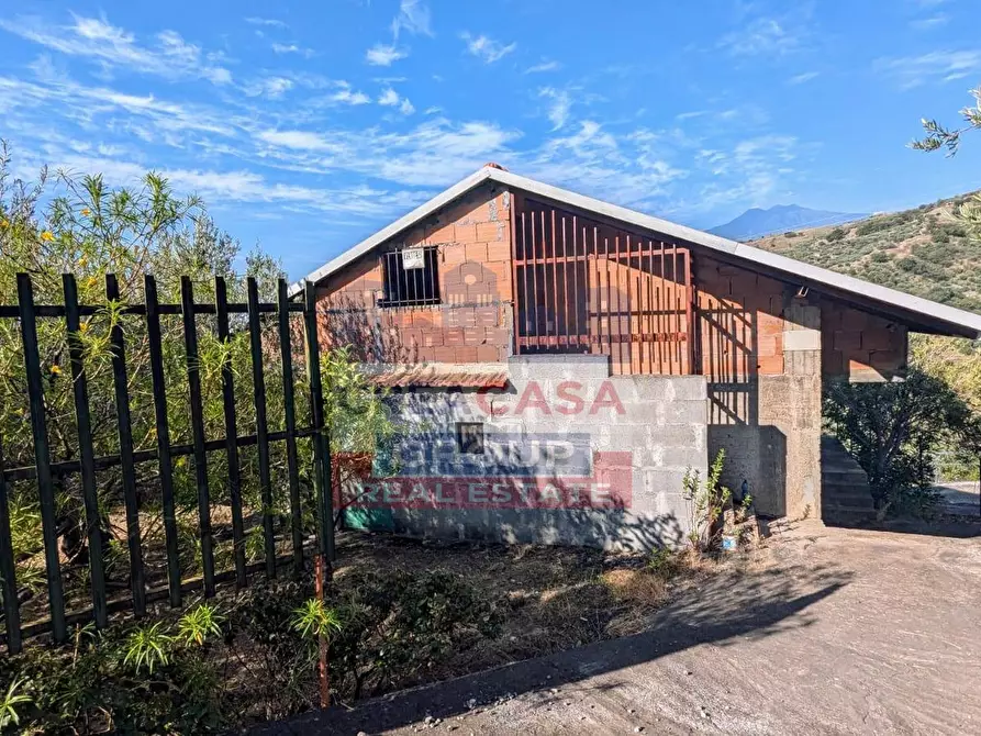 Immagine 31 di Agriturismo in vendita  in Piano Croce a Calatabiano