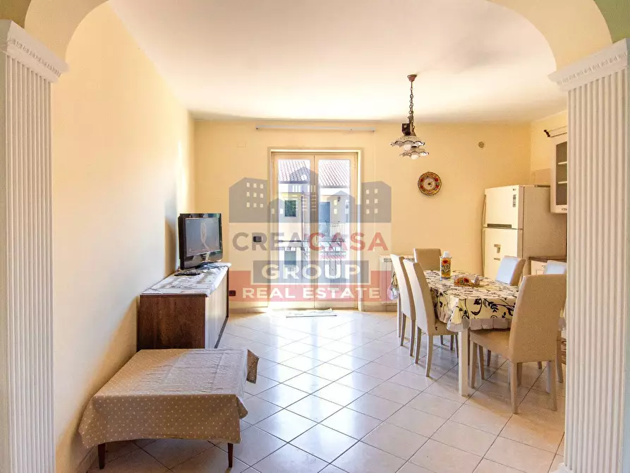 Immagine 9 di Villetta a schiera in vendita  in via san biagio a Mascali