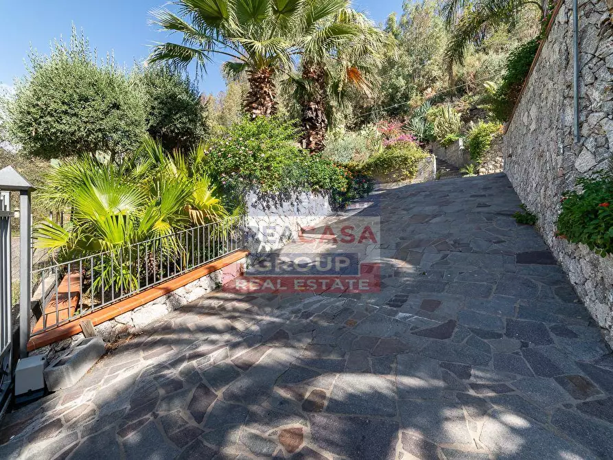 Immagine 36 di Villa in vendita  in C.da Cupparo a Graniti