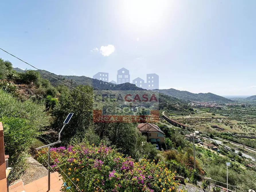 Immagine 38 di Villa in vendita  in C.da Cupparo a Graniti