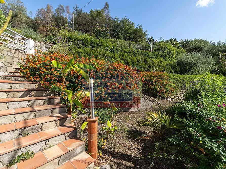 Immagine 41 di Villa in vendita  in C.da Cupparo a Graniti