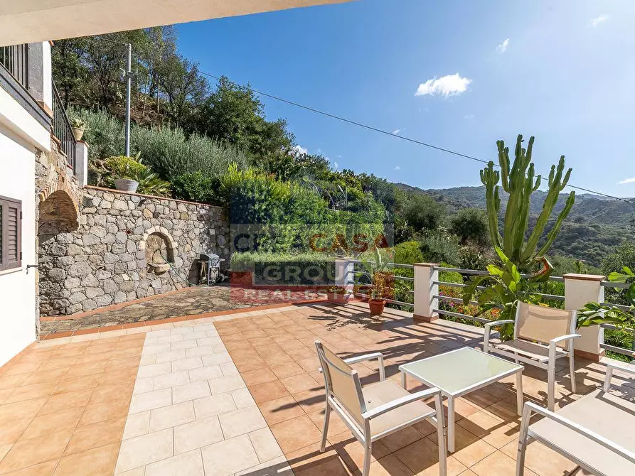 Immagine 17 di Villa in vendita  in C.da Cupparo a Graniti