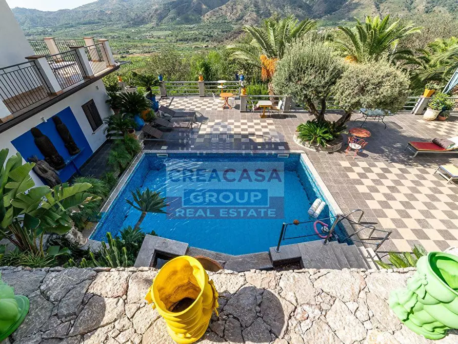 Immagine 18 di Villa in vendita  in C.da Cupparo a Graniti