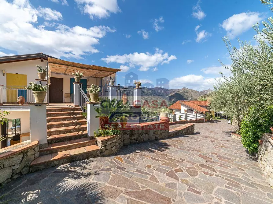 Immagine 19 di Villa in vendita  in C.da Cupparo a Graniti