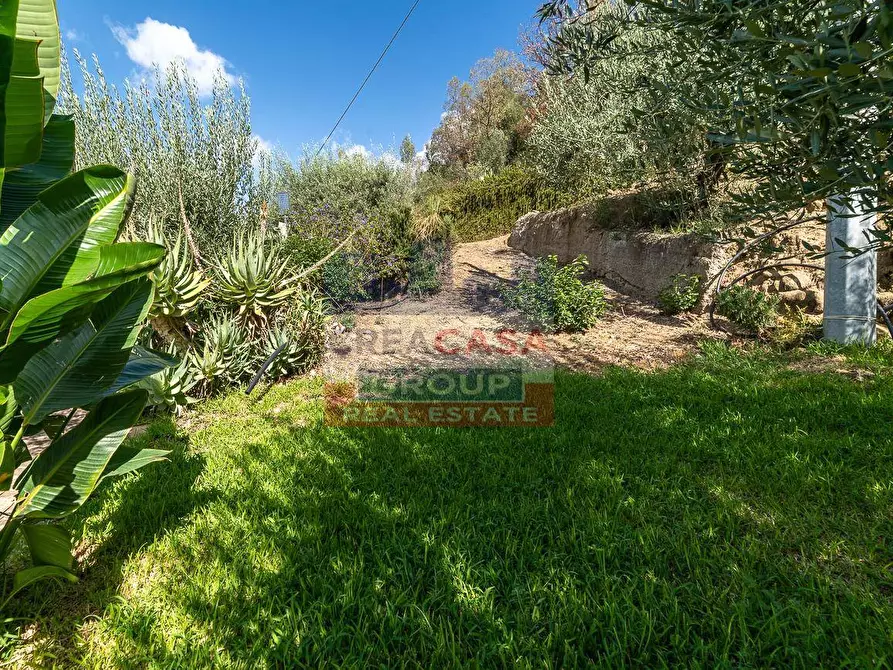 Immagine 43 di Villa in vendita  in C.da Cupparo a Graniti