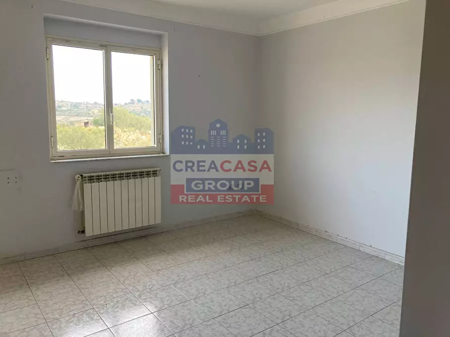 Immagine 13 di Appartamento in vendita  in Via Monte degli Ulivi a Riesi