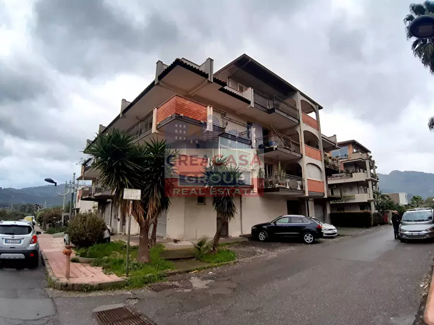 Immagine 13 di Appartamento in vendita  in Corso delle Provincie a Antillo