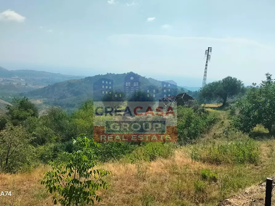 Immagine 4 di Agriturismo in vendita  in Contrada Gurnazzo a Calatabiano