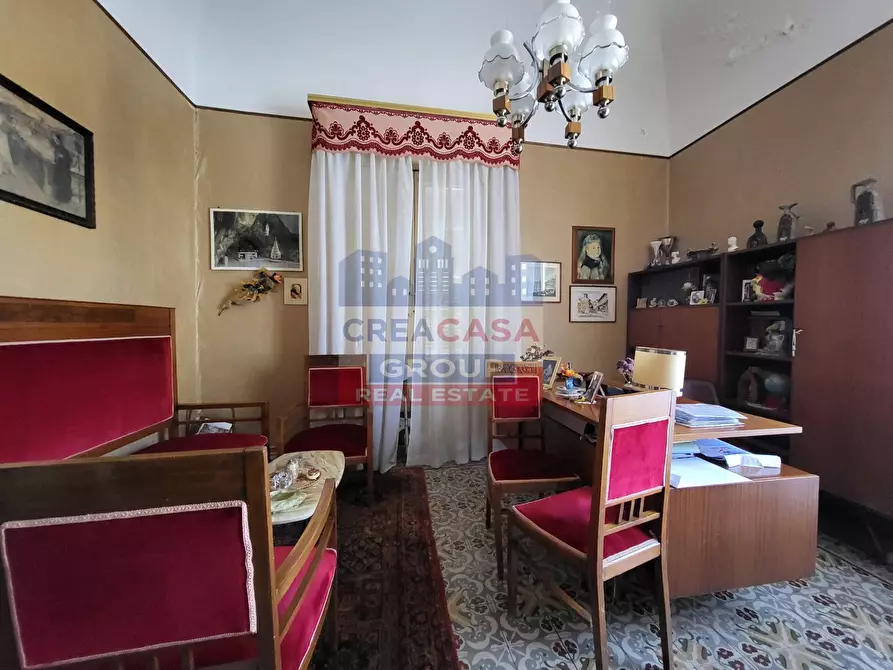 Immagine 11 di Palazzo in vendita  in Via mangani soprani a Piedimonte Etneo