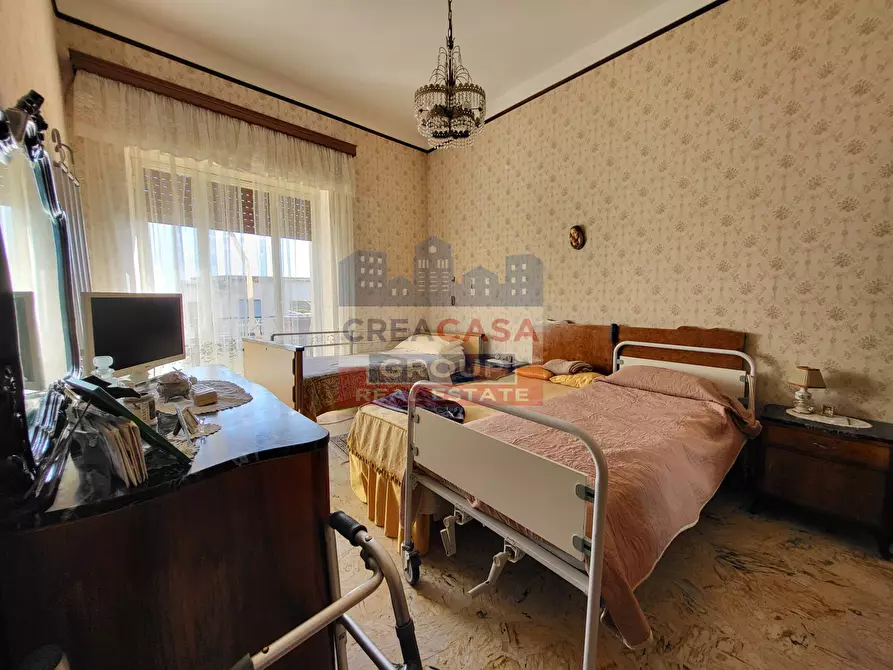 Immagine 25 di Palazzo in vendita  in Via mangani soprani a Piedimonte Etneo