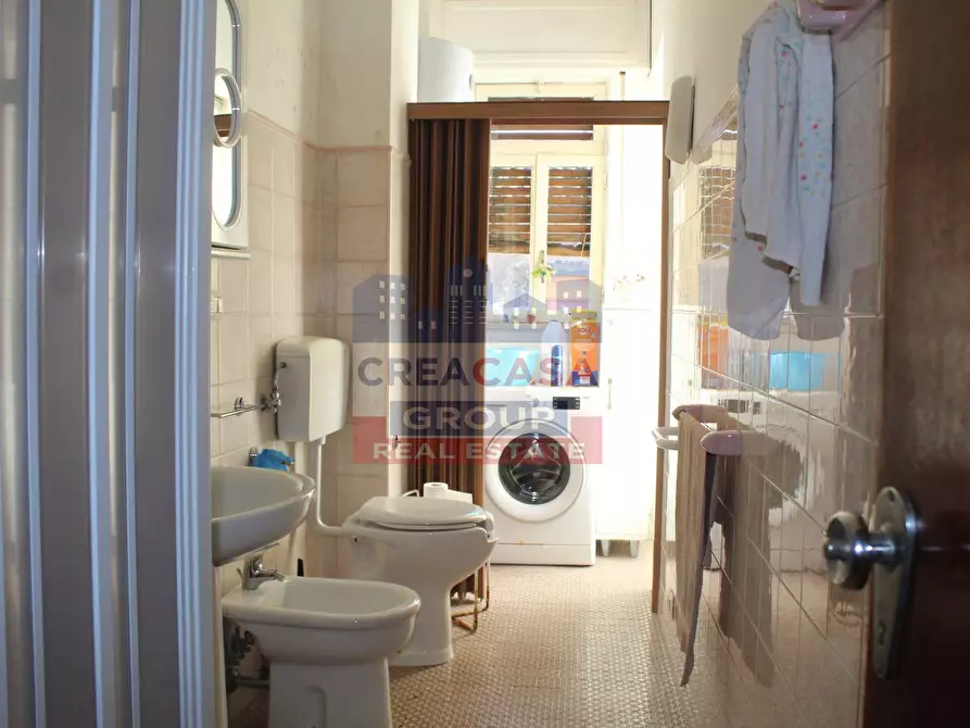 Immagine 28 di Palazzo in vendita  in Via mangani soprani a Piedimonte Etneo