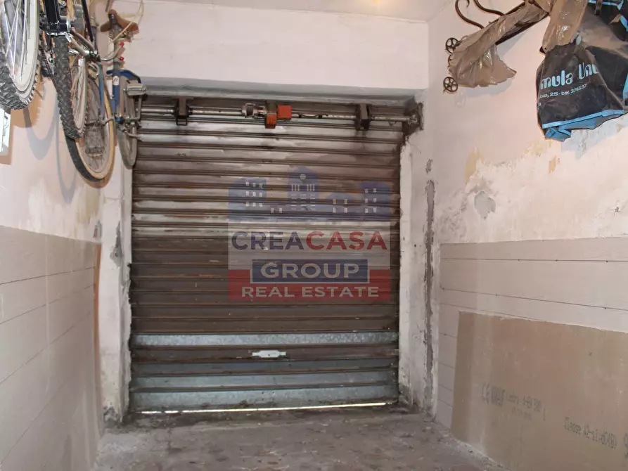 Immagine 35 di Palazzo in vendita  in Via mangani soprani a Piedimonte Etneo