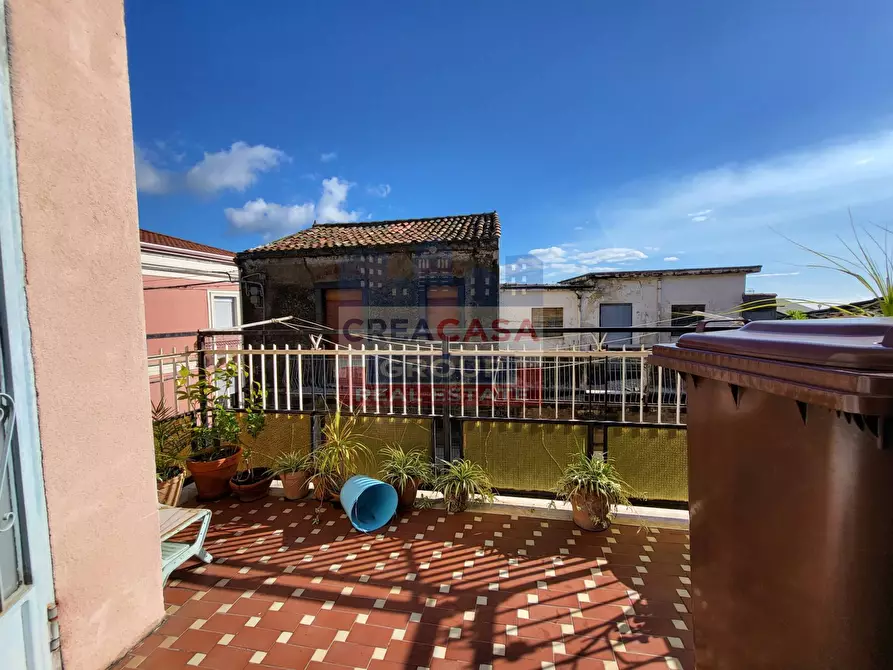 Immagine 45 di Palazzo in vendita  in Via mangani soprani a Piedimonte Etneo