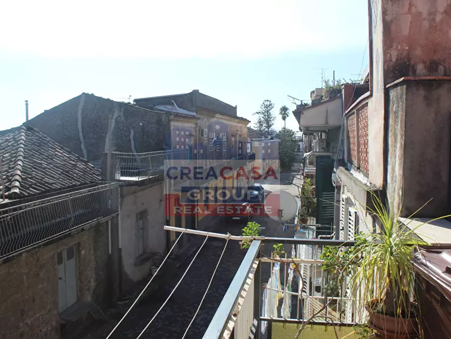 Immagine 47 di Palazzo in vendita  in Via mangani soprani a Piedimonte Etneo