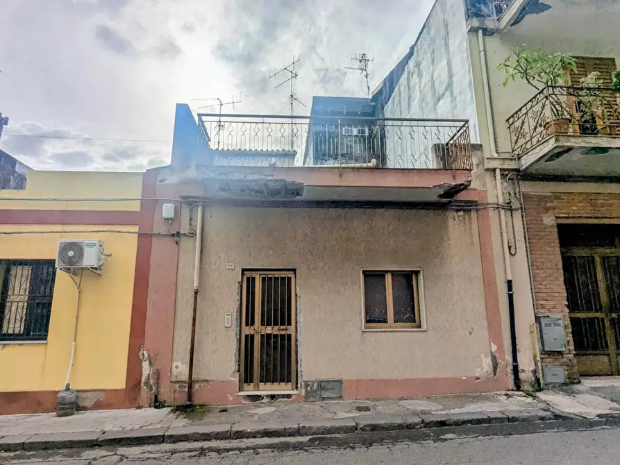 Immagine 1 di Casa indipendente in vendita  in via Garibaldi a Calatabiano