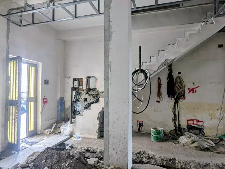 Immagine 15 di Casa indipendente in vendita  in via Garibaldi a Calatabiano