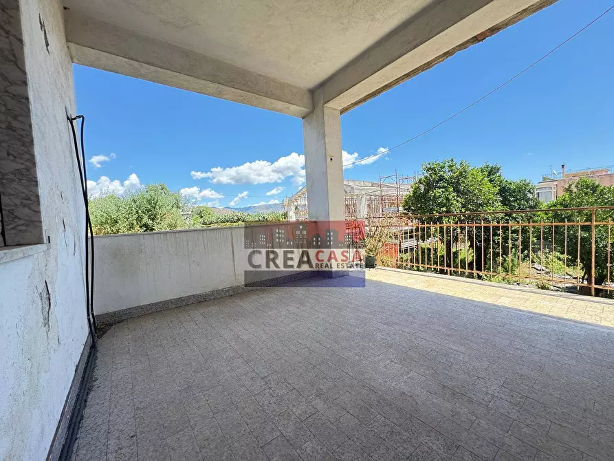 Immagine 2 di Appartamento in vendita  in Via Feudogrande a Fiumefreddo Di Sicilia