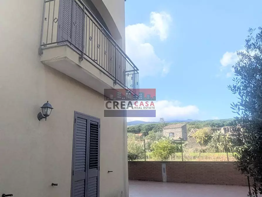 Immagine 12 di Villa in vendita  in via Albero San Filippo a Piedimonte Etneo