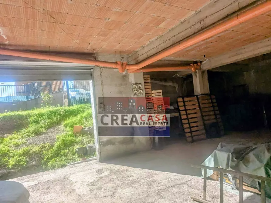 Immagine 46 di Villa in vendita  in via Albero San Filippo a Piedimonte Etneo