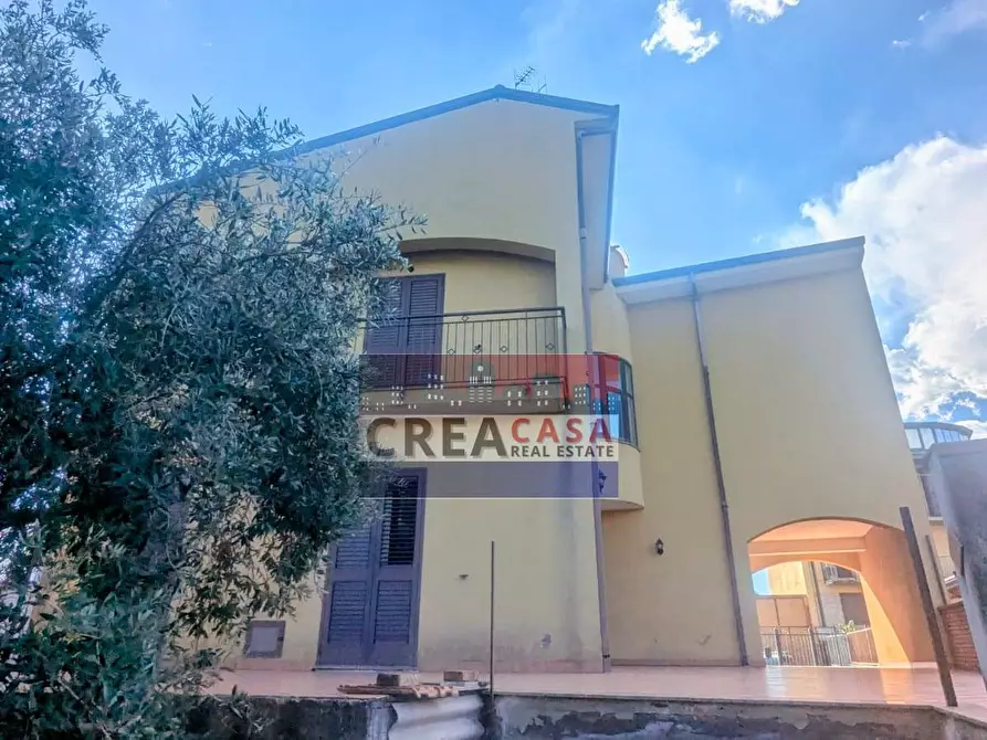 Immagine 28 di Villa in vendita  in via Albero San Filippo a Piedimonte Etneo