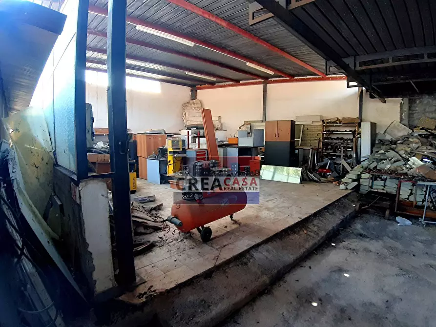 Immagine 19 di Capannone industriale in vendita  in SS 114 a Calatabiano