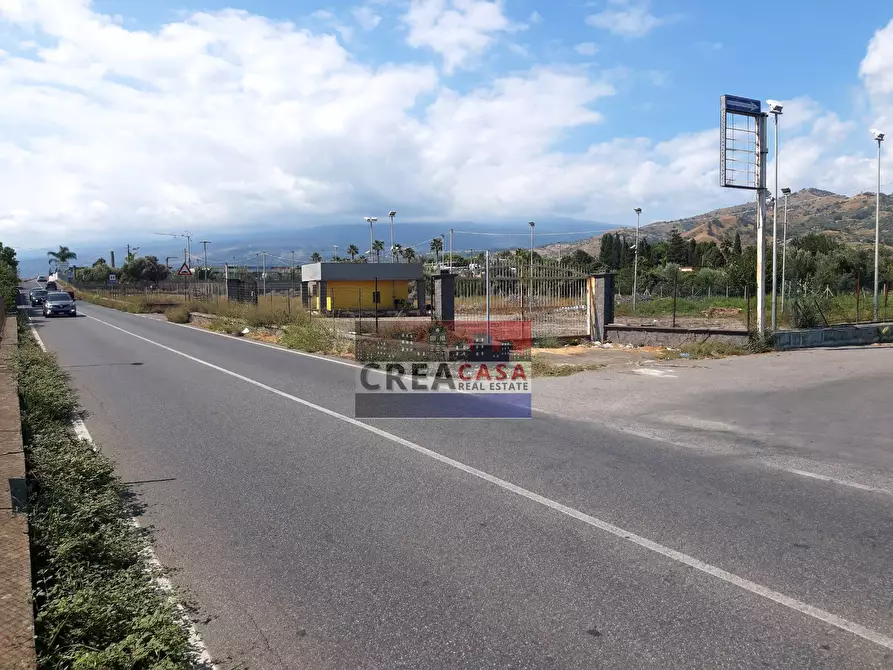 Immagine 25 di Capannone industriale in vendita  in SS 114 a Calatabiano