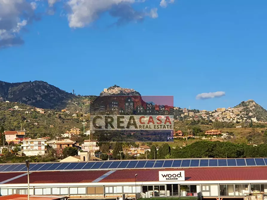 Immagine 1 di Appartamento in vendita  in via francavilla a Taormina