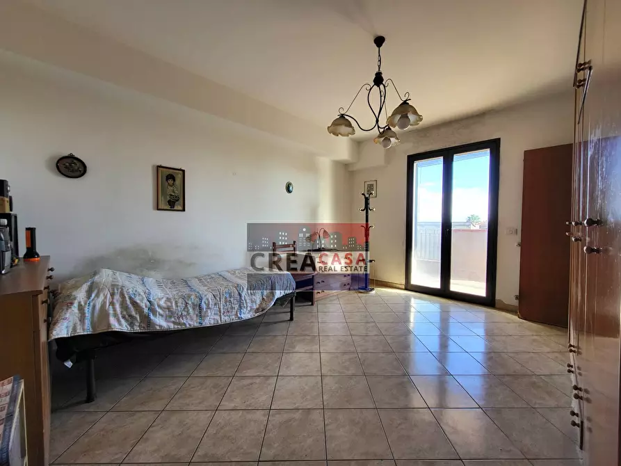 Immagine 15 di Appartamento in vendita  in Via Vincenzo Bellini a Piedimonte Etneo