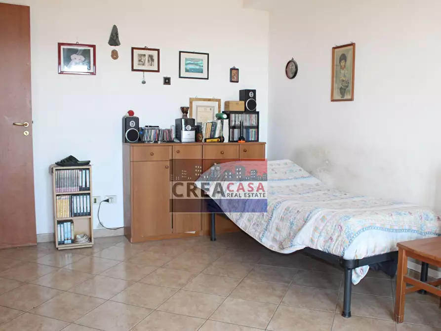 Immagine 17 di Appartamento in vendita  in Via Vincenzo Bellini a Piedimonte Etneo