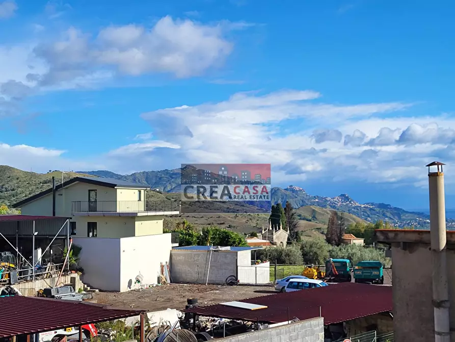 Immagine 34 di Appartamento in vendita  in Via Vincenzo Bellini a Piedimonte Etneo