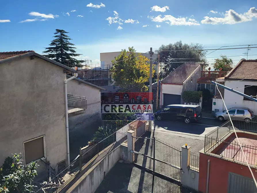 Immagine 35 di Appartamento in vendita  in Via Vincenzo Bellini a Piedimonte Etneo