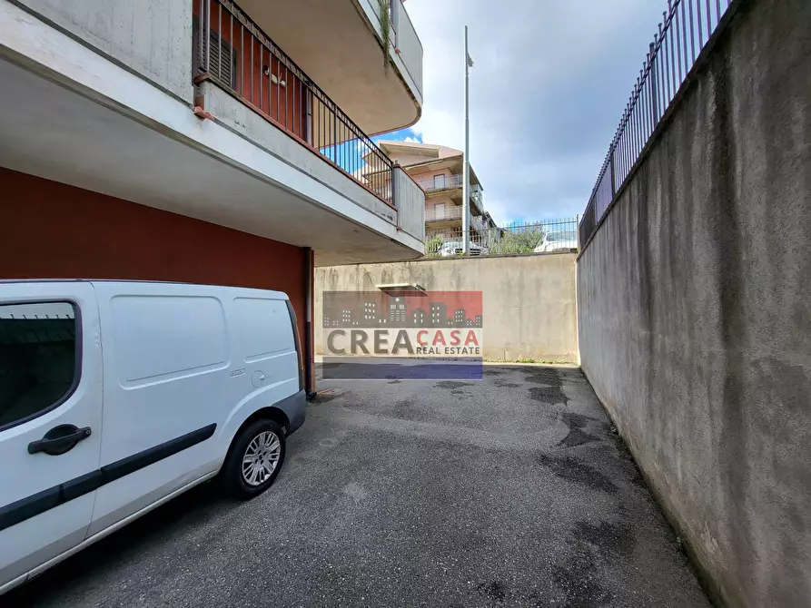 Immagine 44 di Appartamento in vendita  in Via Vincenzo Bellini a Piedimonte Etneo
