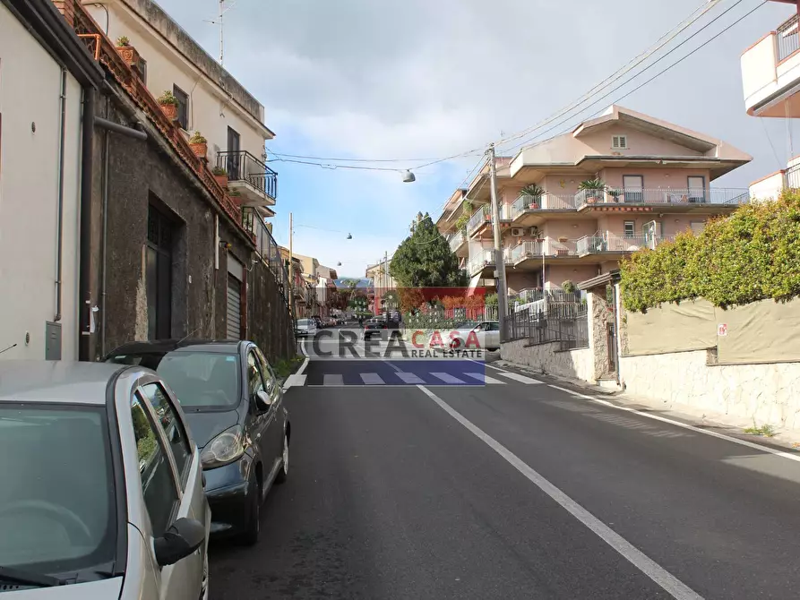 Immagine 51 di Appartamento in vendita  in Via Vincenzo Bellini a Piedimonte Etneo