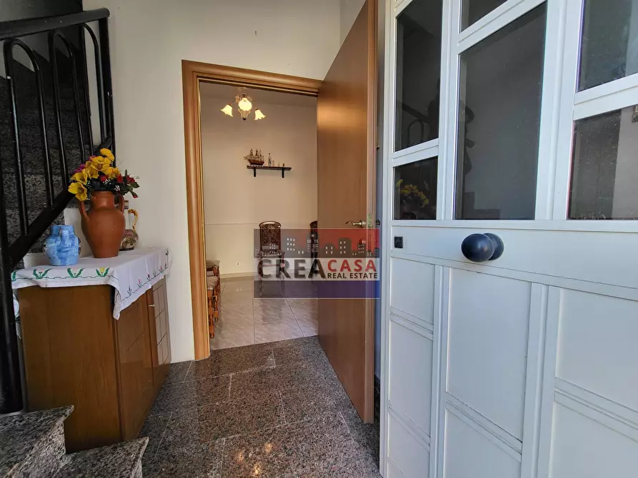 Immagine 4 di Casa indipendente in vendita  in Via Fabbrica a Roccalumera