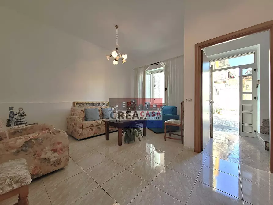 Immagine 5 di Casa indipendente in vendita  in Via Fabbrica a Roccalumera