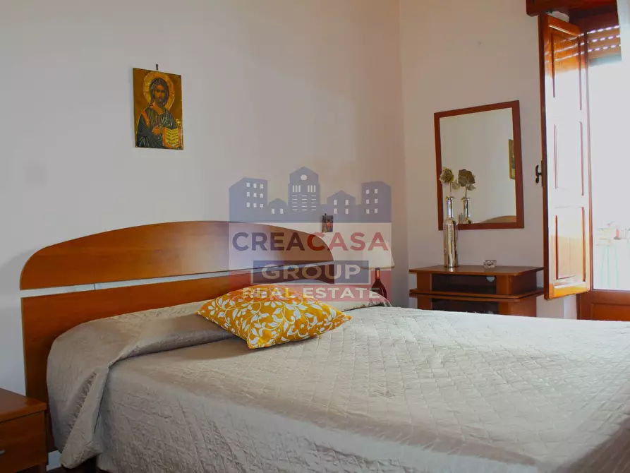 Immagine 25 di Appartamento in vendita  in via Teocle a Giardini-Naxos