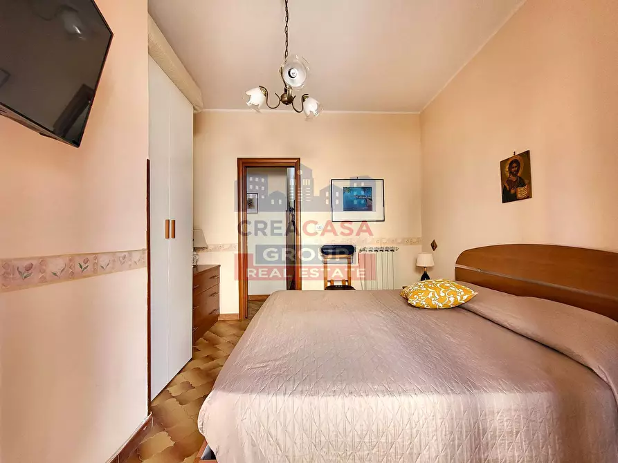 Immagine 30 di Appartamento in vendita  in via Teocle a Giardini-Naxos