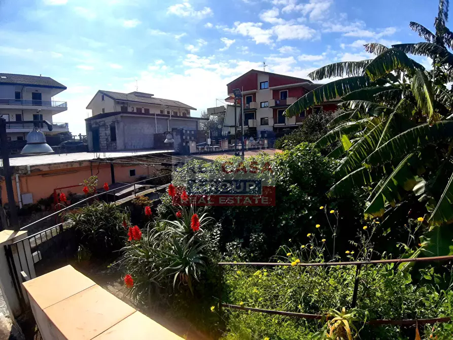 Immagine 23 di Casa semindipendente in vendita  in Via Consolare Valeria a Giardini-Naxos
