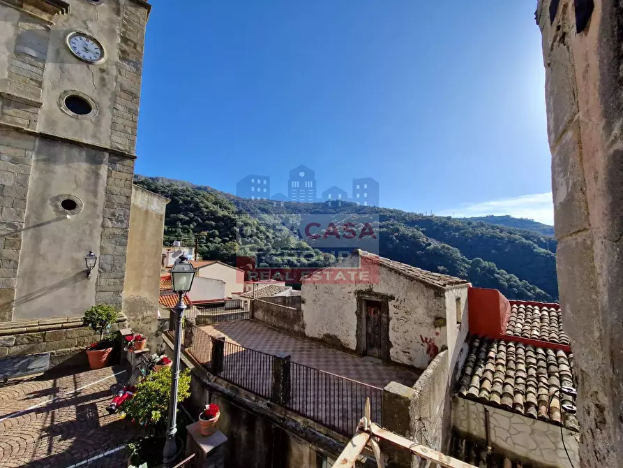 Immagine 15 di Appartamento in vendita  in VIA UMBERTO I a Graniti