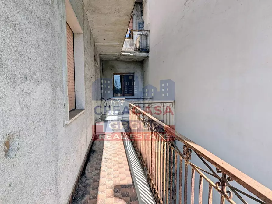 Immagine 25 di Appartamento in vendita  in via g. Garibaldi a Calatabiano