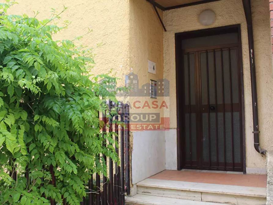 Immagine 7 di Appartamento in vendita  in Via Porticato a Giardini-Naxos