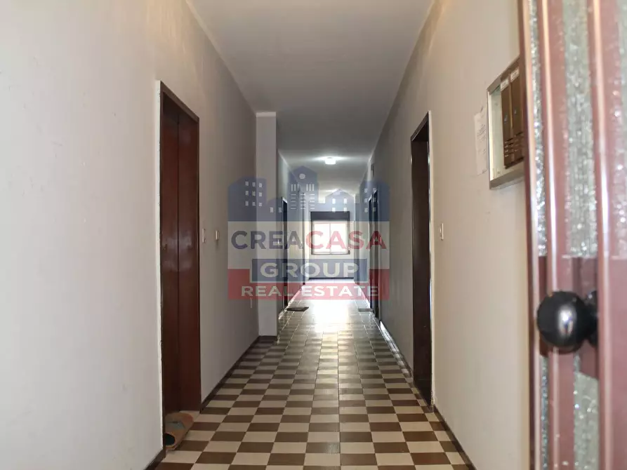 Immagine 8 di Appartamento in vendita  in Via Porticato a Giardini-Naxos