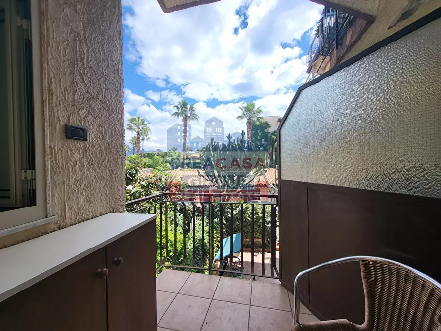 Immagine 33 di Appartamento in vendita  in Via Porticato a Giardini-Naxos