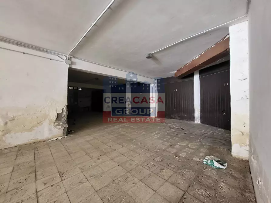 Immagine 41 di Appartamento in vendita  in Via Porticato a Giardini-Naxos