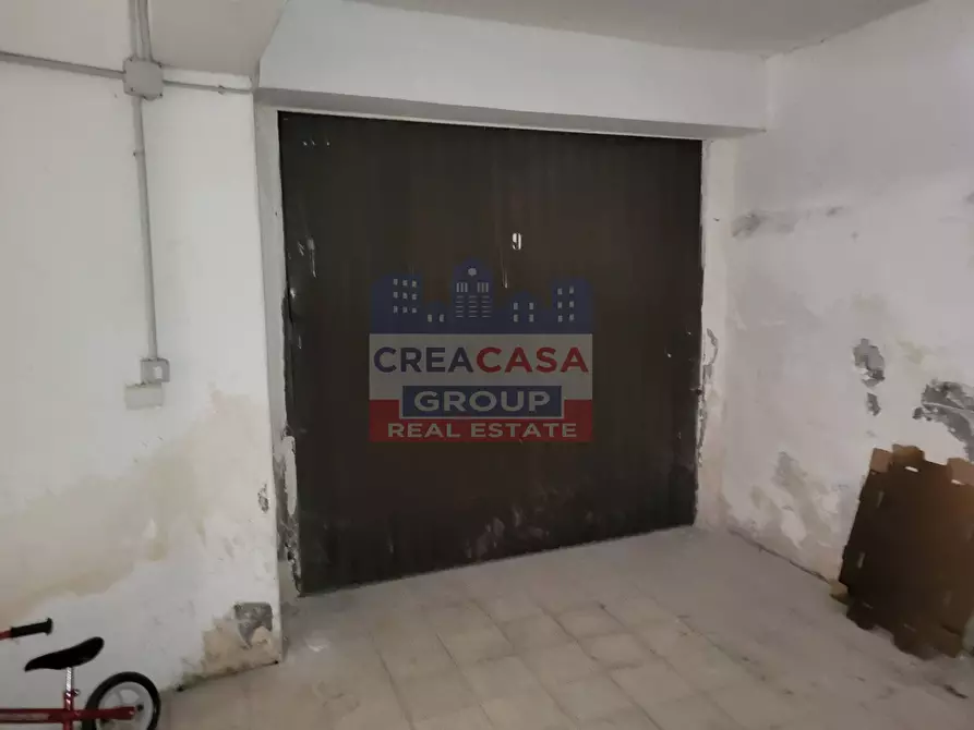 Immagine 43 di Appartamento in vendita  in Via Porticato a Giardini-Naxos