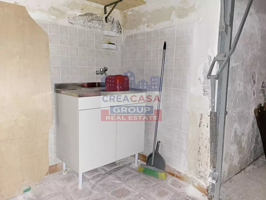 Immagine 45 di Appartamento in vendita  in Via Porticato a Giardini-Naxos