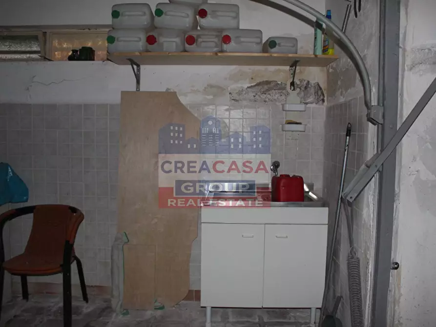 Immagine 46 di Appartamento in vendita  in Via Porticato a Giardini-Naxos